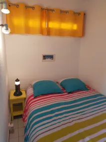 bord de plage piscine wifi et parking privée - Image 3