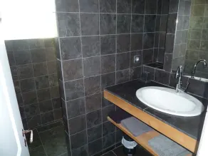 Beautiful family home - Image 4
