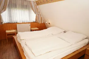 Urlaub mit viel Platz im Zeltdachh - Image 5