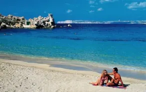 Villa Apartments in a Spectacular location near to everything! - Image 4