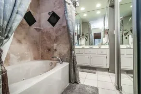 2 Bedroom with Private Waterfront Balcony - Image 3