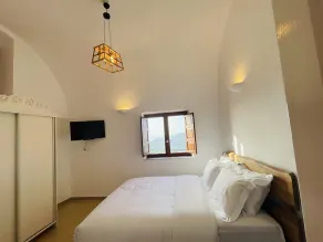 Diva Santorini Luxury Villa - Image 4