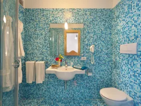 Familienfreundliche wunderschöne Villa mit Pool, Whirlpool und Terrasse | Meerblick | Neben dem Strand - Image 2