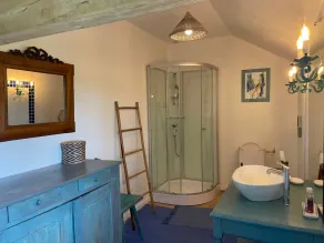 Country house with enclosed garden - Pets welcome - Image 4