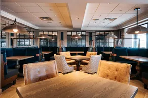 Historic Red Wing Lux Hotel, Whirlpool Room -Close to Dining-Museums-Art & More! - Image 3