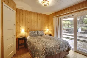 Feuille tombante ~ Retraite dans la forêt! Profitez du spa, marchez jusqu'à la rivière russe! - Image 5