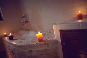 Middelalderlig stuehus, swimmingpool, udsigt, grill, wifi, værelser med badeværelse og aircondition - Image 3