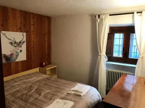 Wood and stone Chalet apartment - Image 2