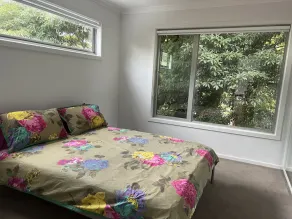 Modern Dog Friendly Townhouse by the beach - Image 5