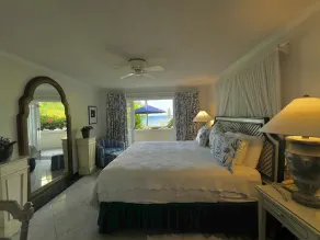 Reeds House on Reeds Bay. On the sea with Wonderful Sea Views From Every Room. - Image 4