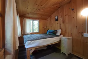 Our Lady of Kahshe Lake Cottage - Image 4