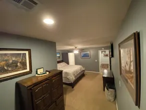 Beautiful South Grand Lake House on Disney Island - Image 3