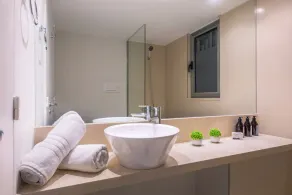 Trendy Apartment in Puerto Madero - Image 5