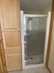 Waterfront cabin#2- fully furnished-1 bed-50% off monthly stay - Image 4