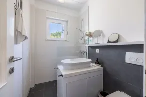 Villa Artea, Luxurious Villa with Heated Pool - Image 4