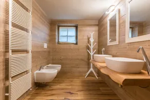 Bellissimo “Chalet dell'Orso” con Wi-Fi, Jacuzzi e giardino privato - Image 3