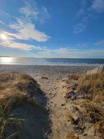 Charming Cottage Steps to Pine Point Bch - 1 mile OOB outside Scarborough w/ AC - Image 4