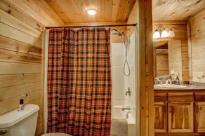 Cozy cabin with views of Lake Mille Lacs - Image 2