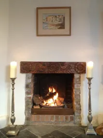 Homely Cottage with Valley Views, Dog Friendly, Parking, Garden and Wifi - Image 3