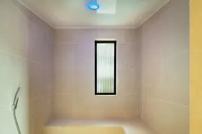 Umhlanga Sea Views l Steam Room l Aircon - Image 5