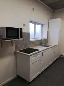 Locanda Lommel, wifi gratuito, check-in 7/24, tv satellitare, parcheggio gratuito, 4 persone - Image 5