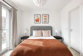 New Gasperich 1BR w/ Balcony & Elevator nr bus station, by Blueground - Image 5