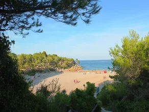 Avondale, close to the beach, ideal for families - Image 5