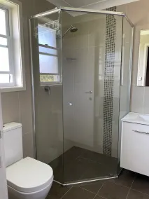 Beach House @ Caves Beach - Image 3