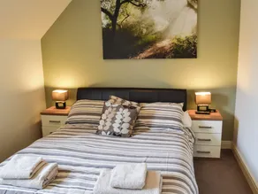 The Bay - Sandy Bay Cottage - Image 3