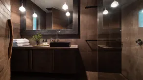 Hardwood House - Image 2