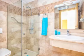 San Lorenzo Penthouse in Malaga by Solaga Holiday Homes - Image 4