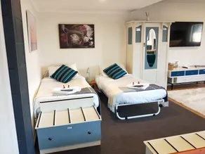 Quality studio style accommodation in the heart of the beautiful Tamar Valley - Image 4