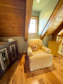 Magnifique Timber Frame Guesthouse sur notre ferme de 50 acres dans les contreforts de WNC - Image 2