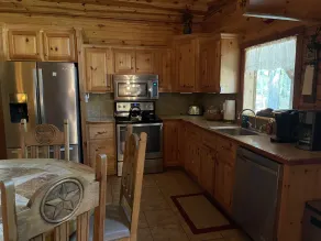 Evergreen Place Cabin - Image 5