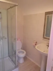 10 minuti dalle spiagge, grande casa vicino al torrente. Ideale per le famiglie - Image 4