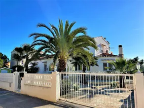 Villa Eva, schöne Villa , freistehend mit eigenem Pool, 500 m zum Sandstrand - Image 5