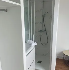 Appartement proche gare ★ T2 ★ Dernier Etage ★ ByLocly - Image 4