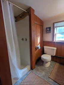 Private, Cozy Cottage in the woods - Image 2
