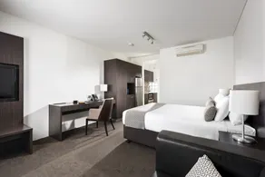 WHAT A VIEW!  One Bedroom Apartment - Image 5