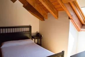 Cau d'Àneu. Duplex, located on the main street of the town. - Image 3