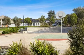 OSCAR A Tranquil Armstrong Creek Home NETFLIX - Image 2