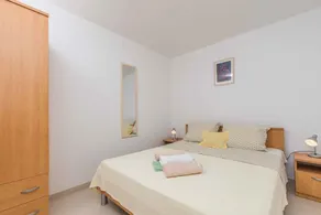 Holiday apartment 250 m from the beach - Image 5