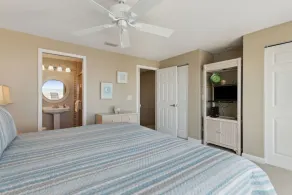 Amazing Views from this Affordable Oceanfront Condo! - Image 5