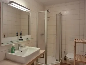 3-room apartment with 2 bedrooms for 6 people with WLAN - Image 2