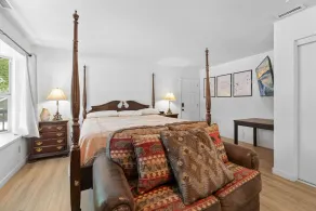 Fox & Swan Chalet - Beautiful ranch style home with Hot Tub and a Game Room with Arcade Games! - Image 5