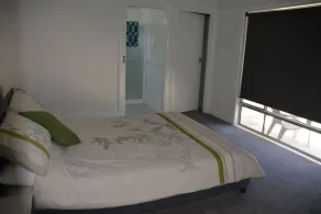 Cohuna Central Holiday House - Image 4