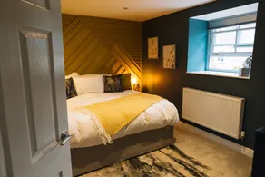 Snowdon Studio Apartment - Image 3