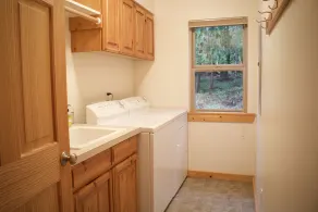 Secluded Cabin Near Hood Canal & Olympic National Forest. - Image 2