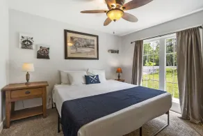 Pet Friendly Table Rock Retreat Steps from the Lake with Hot Tub, Billiards & Fireplace - Image 4