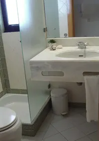 Appartamento (T1) vicino alla spiaggia in una zona residenziale di lusso - Image 3